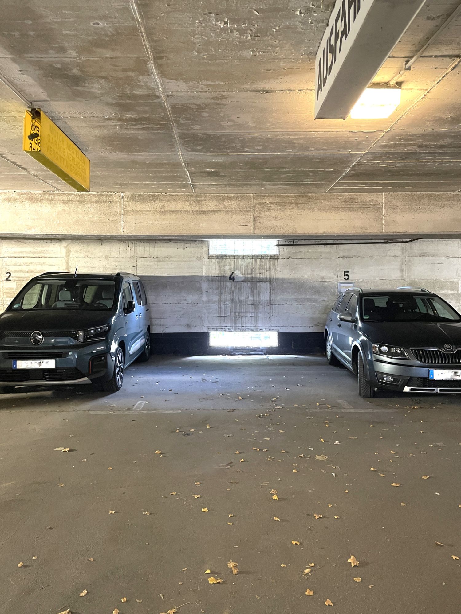 Tiefgarage zur Miete provisionsfrei 80 € Popitzweg 16 Siemensstadt Berlin 13629