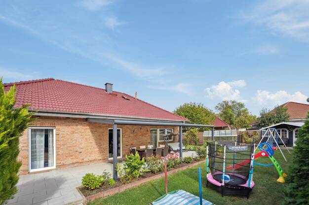 Bungalow zum Kauf 399.000 € 5 Zimmer 146 m² 607 m² Grundstück Gronau Gronau (Leine) 31028