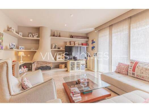 Chalet zum Kauf 580.000 € 5 Zimmer 254 m² Mataró 08304