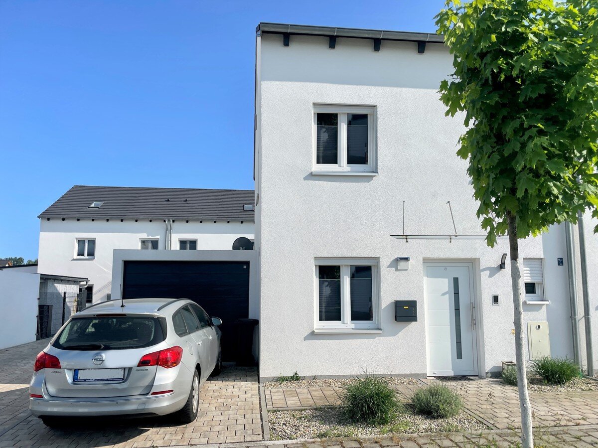 Doppelhaushälfte zum Kauf 495.000 € 5 Zimmer 130,2 m²<br/>Wohnfläche 182 m²<br/>Grundstück Herzogau Pilsting 94431