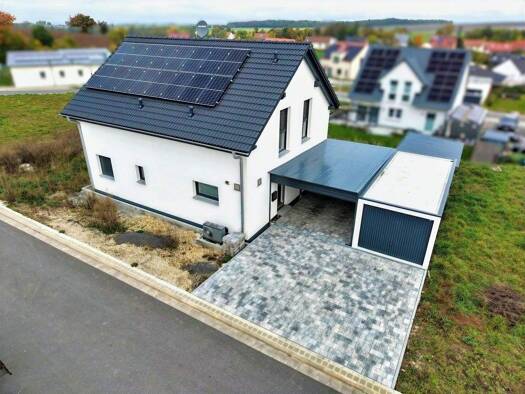 Einfamilienhaus zum Kauf 5 Zimmer 152 m² 660 m² Grundstück Michelau 97513