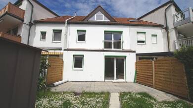 Reihenmittelhaus zur Miete 1.200 € 6 Zimmer 140 m² 156 m² Grundstück Planungsbezirk 120 Straubing 94315