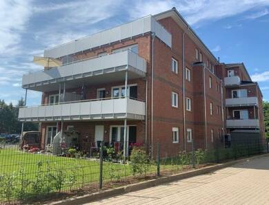 Terrassenwohnung zur Miete 865 € 3 Zimmer 76,7 m² EG Berliner Straße 23 Innenstadt, Bez. 8 Geesthacht 21502