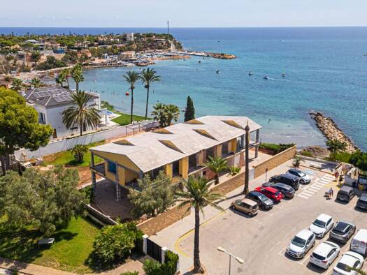 Haus zum Kauf 2.400.000 € 461 m² 1.501 m² Grundstück Cabo Roig 03189
