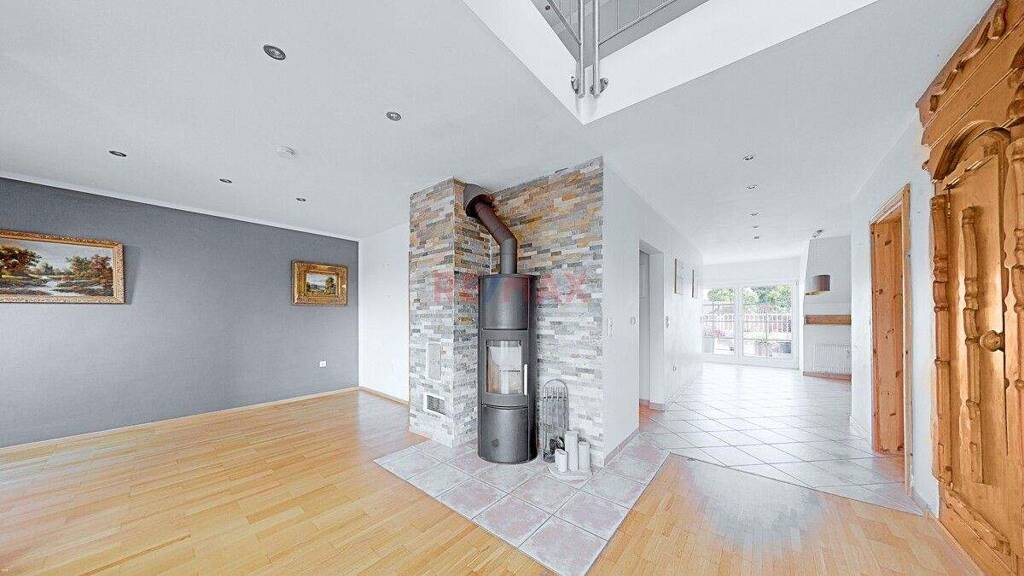 Wohnung zum Kauf 299.000 € 5 Zimmer 146,6 m² Mundenheim Ludwigshafen am Rhein / Mundenheim 67065