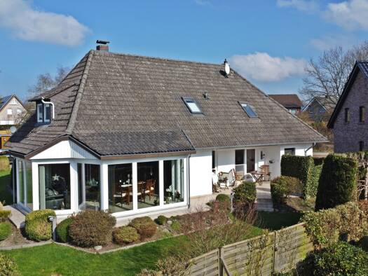 Einfamilienhaus zum Kauf 448.000 € 7 Zimmer 250 m² 750 m² Grundstück Schwabstedt 25876