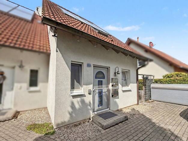 Doppelhaushälfte zum Kauf 389.000 € 5,5 Zimmer 107 m² 676 m² Grundstück Meiningsen Soest 59494