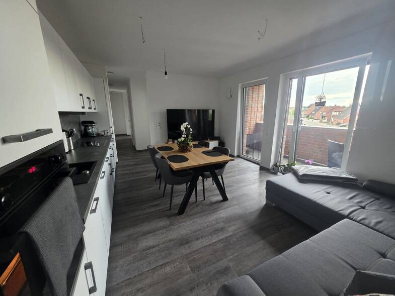 Wohnung zur Miete 959 € 3 Zimmer 70,4 m² Dachgeschoss, 3. Geschoss frei ab 01.08.2025 Lindenstr. 27 Lohne Lohne 49393