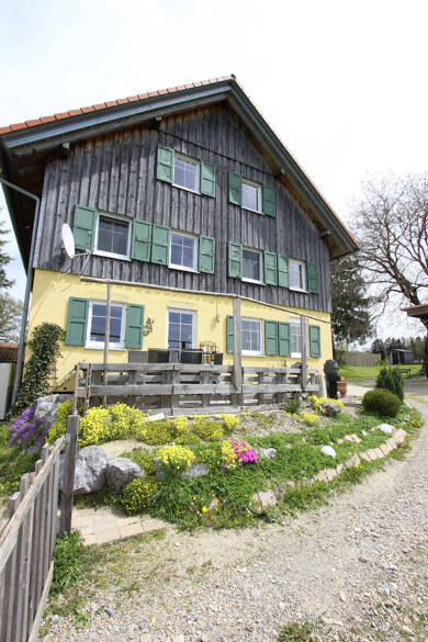 Doppelhaushälfte zum Kauf 880.000 € 7 Zimmer 300 m² 1.475 m² Grundstück Maria-Thann Hergatz - Maria Thann 88145