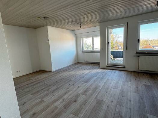 Maisonette zur Miete 1.250 € 3,5 Zimmer 82 m² Geschoss 2/2 frei ab sofort Mitte Sindelfingen 71063
