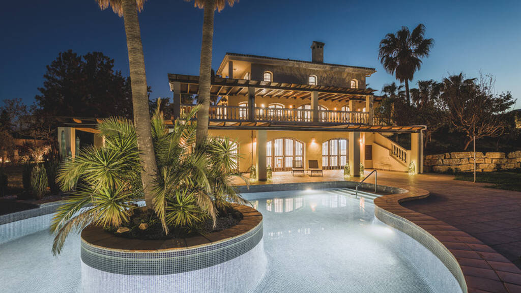 Einfamilienhaus zum Kauf 2.900.000 € 557 m² 2.681 m² Grundstück Estepona 0