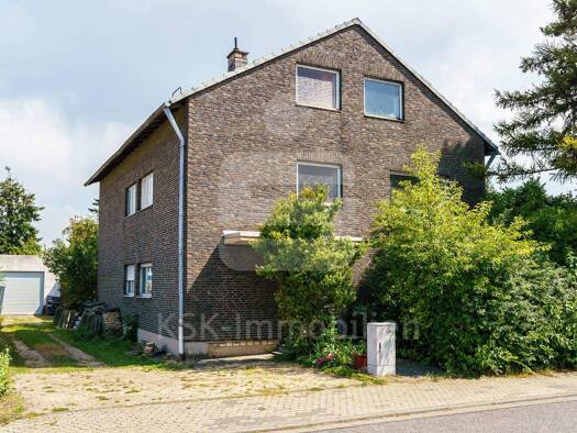 Mehrfamilienhaus zum Kauf 699.000 € 8 Zimmer 213,3 m² 2.725 m² Grundstück Sindorf Kerpen / Sindorf 50170