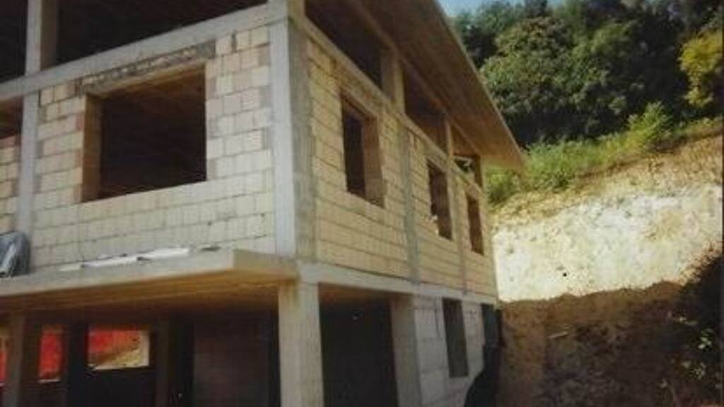 Einfamilienhaus zum Kauf 78.000 € 1 Zimmer 453 m² 6.000 m² Grundstück Chieti 6601