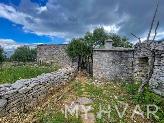 Mehrfamilienhaus zum Kauf 250.000 € 2 Zimmer 10.000 m² Sućuraj 21469
