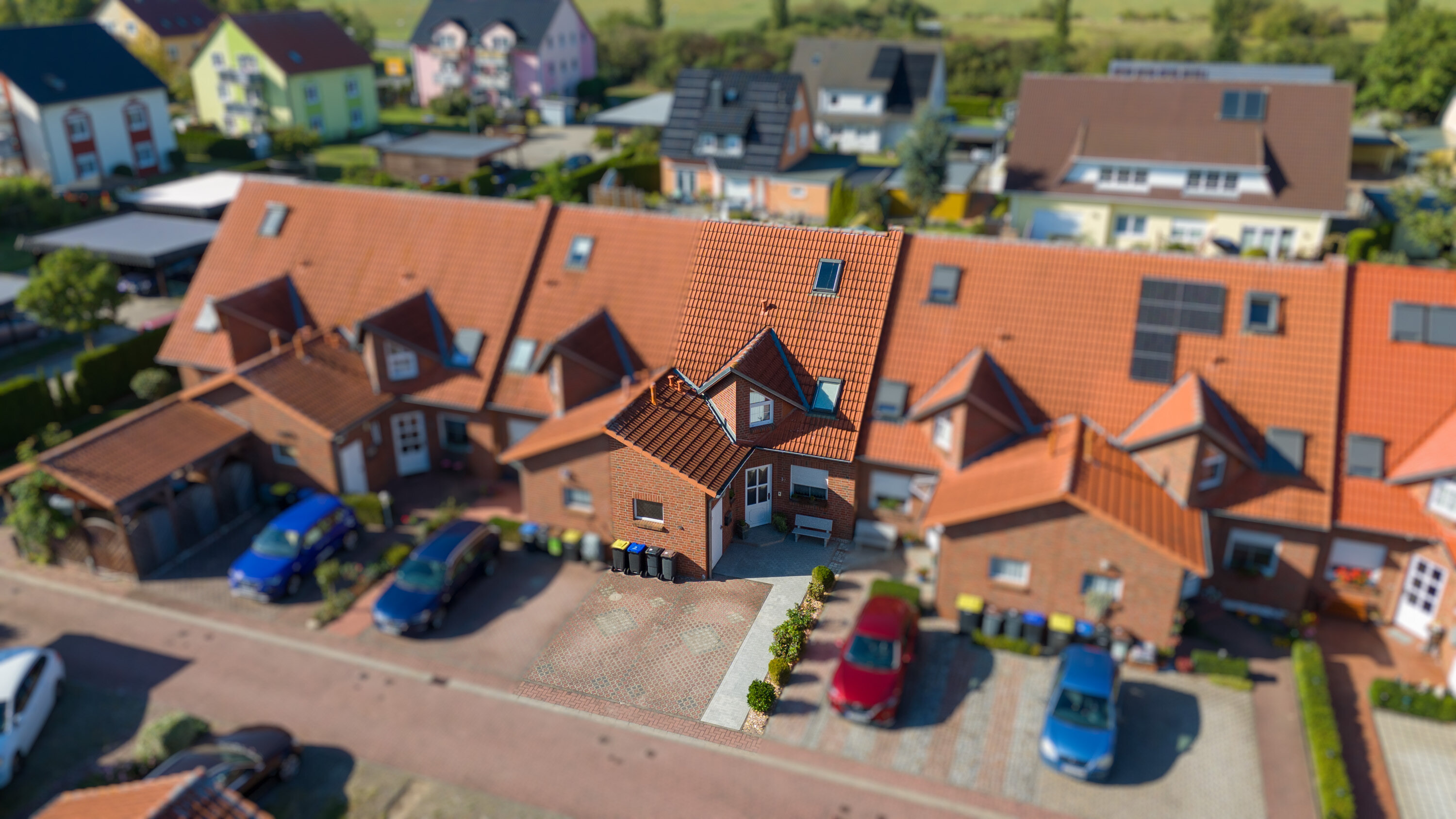 Reihenmittelhaus zum Kauf 299.000 € 5 Zimmer 109,9 m²<br/>Wohnfläche 207 m²<br/>Grundstück Sophia-Westenholtz-Weg 32 Stadtgebiet West Neubrandenburg 17033