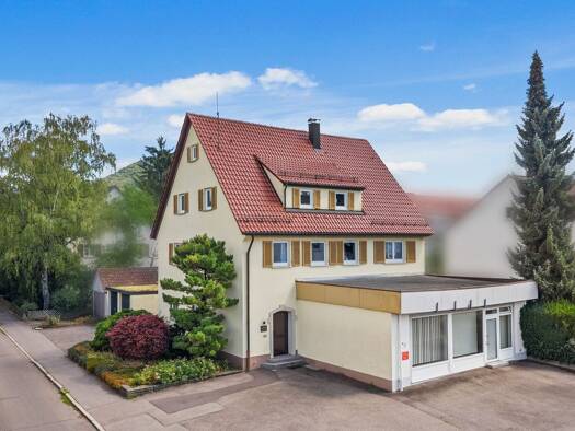 Haus zum Kauf 595.000 € 6 Zimmer 167 m² 698 m² Grundstück Pfullingen 72793