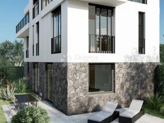 Wohn- und Gewerbegrundstück zum Kauf 1 € Krk Krk 51500