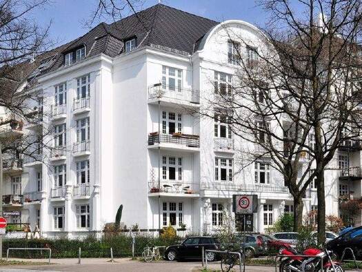 Wohnung zur Miete 3.648 € 6 Zimmer 208,1 m² frei ab sofort Gryphiusstr. 1 Winterhude Hamburg 22299