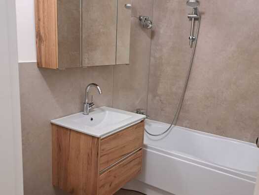 Wohnung zum Kauf provisionsfrei 125.000 € 1 Zimmer 29,8 m² Geschoss 1/4 frei ab sofort Eybstraße B 244 Neuburg Neuburg an der Donau 86633