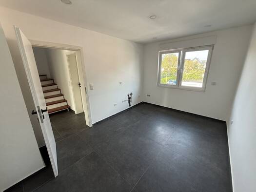 Maisonette zur Miete 1.350 € 6 Zimmer 101 m² Merkenich Köln 50769