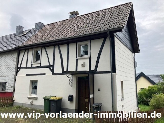 Einfamilienhaus zum Kauf 55.000 € 4 Zimmer 76 m²<br/>Wohnfläche 150 m²<br/>Grundstück Gierzhagen Windeck 51570