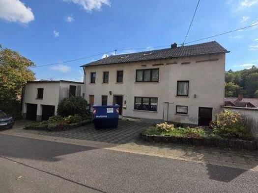 Einfamilienhaus zum Kauf 169.000 € 8 Zimmer 203 m² 563 m² Grundstück Silwingen Merzig 66663
