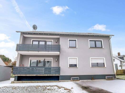 Mehrfamilienhaus zum Kauf als Kapitalanlage geeignet 520.000 € 10 Zimmer 247 m² 790 m² Grundstück Wiesenbronn 97355