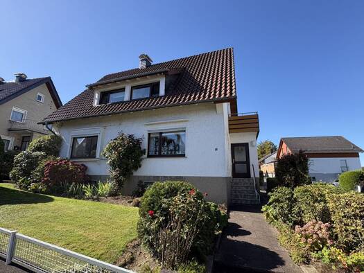 Mehrfamilienhaus zum Kauf 225.000 € 6 Zimmer 100 m² 442 m² Grundstück Bad Meinberg Horn-Bad Meinberg 32805