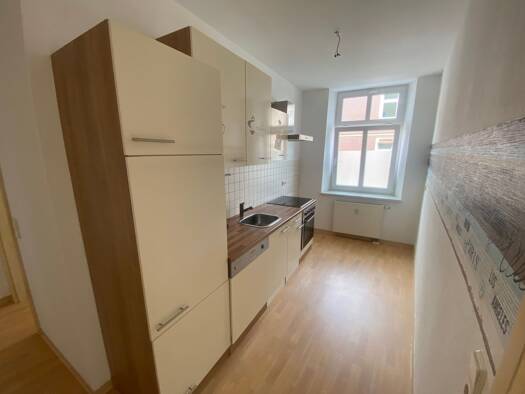 Wohnung zur Miete 330 € 2 Zimmer 64,8 m² frei ab 01.02.2026 Lausitzer Straße 1 Weißwasser/O.L. 02943