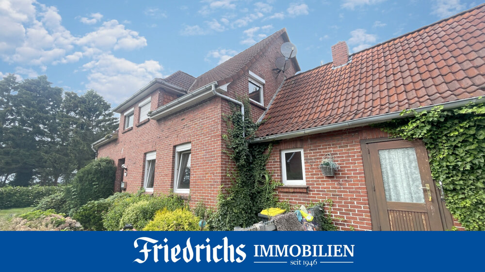 Doppelhaushälfte zum Kauf 130.000 € 4 Zimmer 83,9 m²<br/>Wohnfläche 972 m²<br/>Grundstück Hohefeld Friesoythe 26169