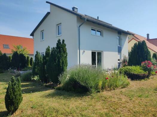 Einfamilienhaus zur Miete 1.550 € 3 Zimmer 127,9 m² 663 m² Grundstück frei ab sofort Wallersdorf Ansbach 91522