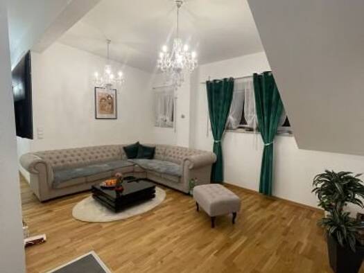 Penthouse zur Miete 900 € 4,5 Zimmer 89 m² frei ab 01.11.2026 Am Sportplatz Rain Rain 94369