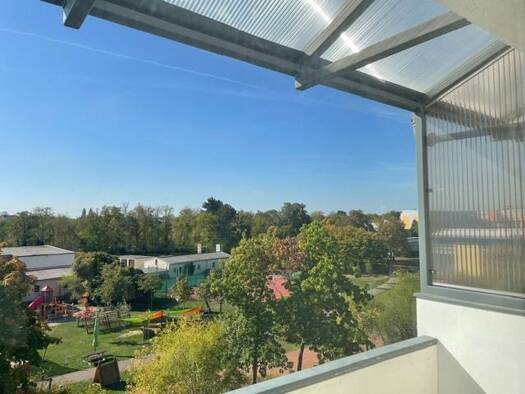 Wohnung zur Miete 386 € 2 Zimmer 50,1 m² 4. Geschoss frei ab 01.11.2026 Bonhoefferstraße 9 Grimma Grimma 04668