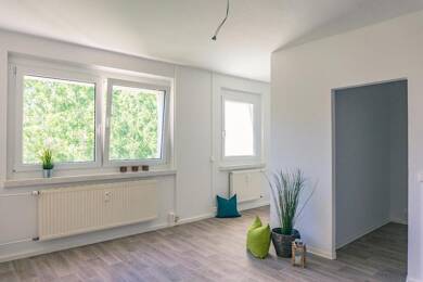 Wohnung zur Miete 207 € 1 Zimmer 32,3 m² 7. Geschoss frei ab 28.08.2025 Am Harthwald 22 Markersdorf Chemnitz 09123