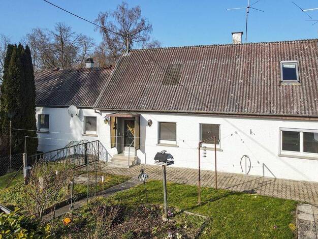 Doppelhaushälfte zum Kauf 239.000 € 8 Zimmer 156,7 m² 1.107 m² Grundstück Unlingen 88527