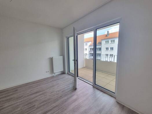 Wohnung zur Miete 812 € 2 Zimmer 57,5 m² 4. Geschoss frei ab sofort Steinbühl Nürnberg 90443