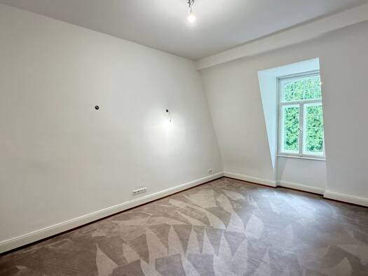Wohnung zur Miete 890 € 2 Zimmer 47 m² 3. Geschoss Innenstadt Baden-Baden 76530
