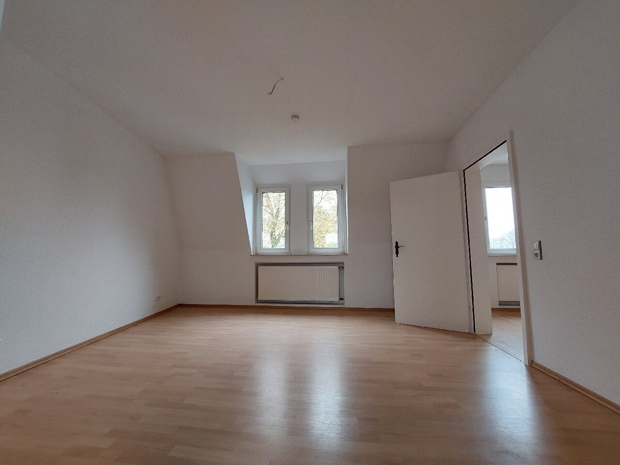 Wohnung zum Kauf 222.000 € 3 Zimmer 82 m²<br/>Wohnfläche EG<br/>Geschoss Katternberg - Stübchen Solingen 42657