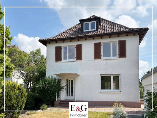 Einfamilienhaus zur Miete 3.800 € 9 Zimmer 208,2 m² 656 m² Grundstück frei ab sofort Nord Stuttgart 70192