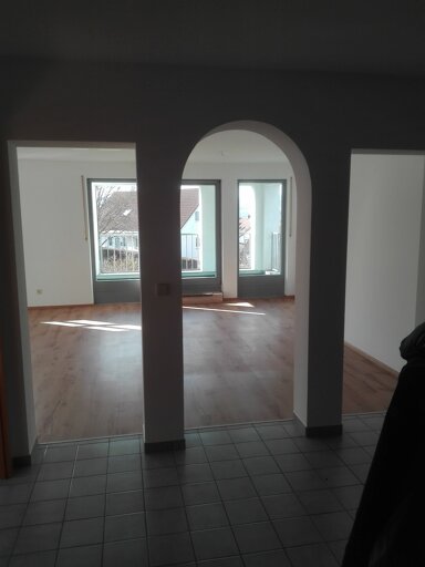 Wohnung zur Miete 820 € 3 Zimmer 96 m² 1. Geschoss frei ab 01.03.2025 Greding Greding 91171