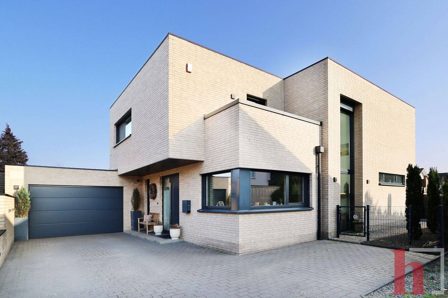 Einfamilienhaus zum Kauf - Ansicht 2