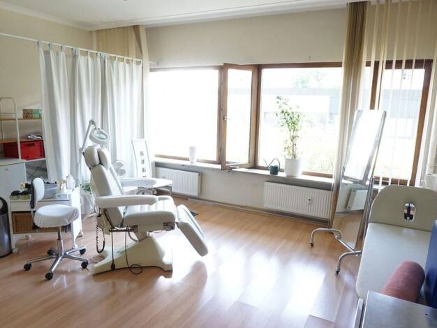 Praxis zum Kauf provisionsfrei 243.000 € 35 m² Bürofläche Andreestr.3 Neuhausen-Nymphenburg München 80634