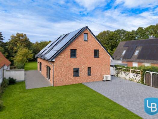 Doppelhaushälfte zur Miete - Erstbezug 1.800 € 5 Zimmer 133,7 m² 450 m² Grundstück Padenstedt 24634