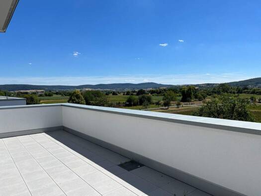 Penthouse zur Miete 1.550 € 3 Zimmer 104 m² 3. Geschoss frei ab 01.05.2026 Roth Gelnhausen 63571