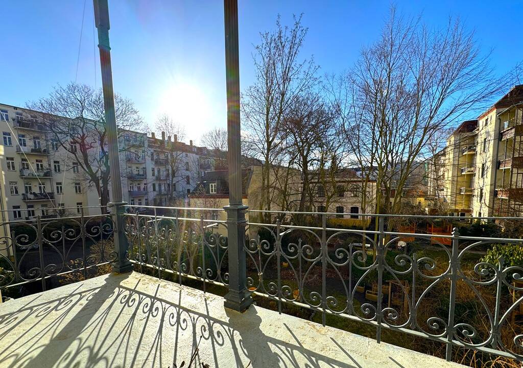 Property thumbnail 9