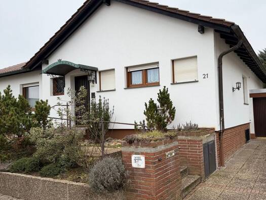 Einfamilienhaus zum Kauf provisionsfrei 580.000 € 10 Zimmer 180 m² 850 m² Grundstück Lambsheim 67245