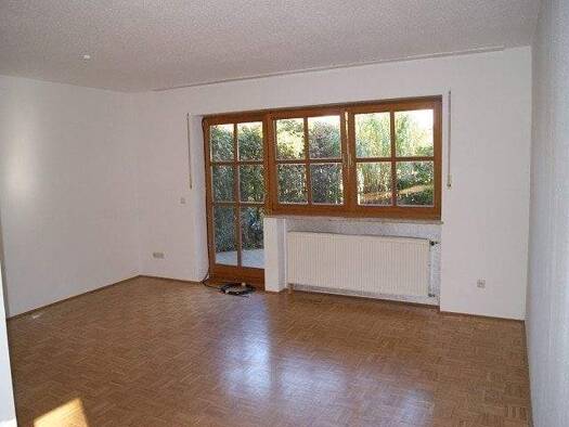 Reihenendhaus zur Miete 950 € 5 Zimmer 135 m² 100 m² Grundstück frei ab 01.05.2026 Hengersberg 94491