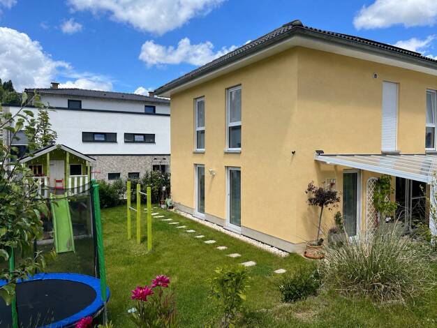 Einfamilienhaus zum Kauf provisionsfrei 690.000 € 5 Zimmer 150 m² 568 m² Grundstück Bad Schwalbach Bad Schwalbach 65307