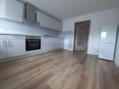 Wohnung zur Miete 250 € 2 Zimmer 43 m² Dachgeschoss, Geschoss 2/2 frei ab sofort Dorfstraße 27 Berthelsdorf Lunzenau 09328