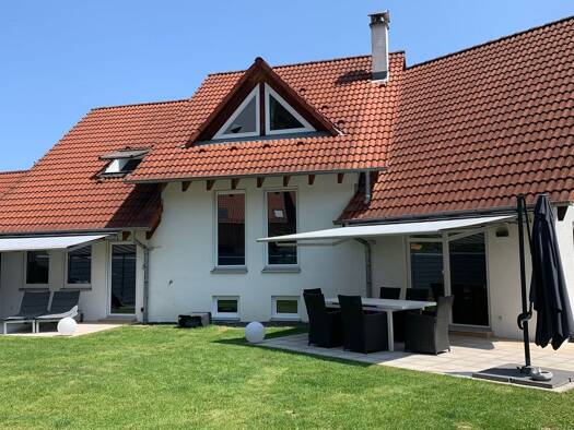 Einfamilienhaus zur Miete 2.000 € 8 Zimmer 230 m² 785 m² Grundstück frei ab 01.03.2026 Moosäckerstraße 4 Auendorf Bad Ditzenbach 73342